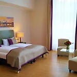 호텔 Wyndham Duisburger Hof