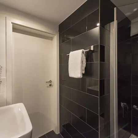 Hotel Wyndham Duisburger Hof Duisbourg