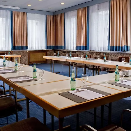 Wyndham Duisburger Hof 4* Duisbourg