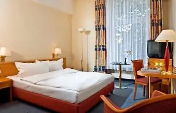 Wyndham Duisburger Hof Hotel