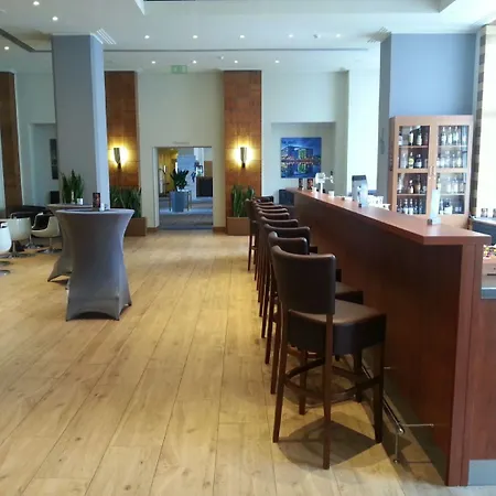 Wyndham Duisburger Hof Hotel 4*