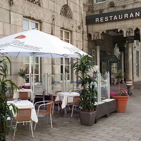 Wyndham Duisburger Hof Hotel 4*