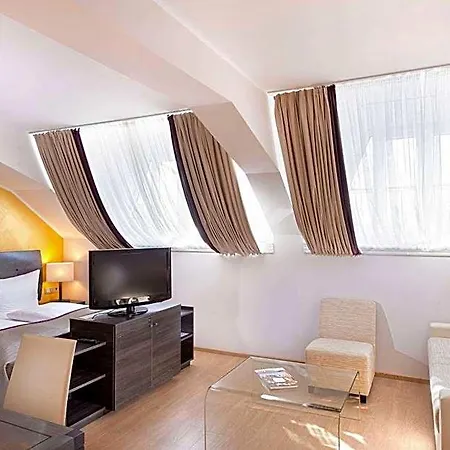 Wyndham Duisburger Hof 4* 뒤스부르크