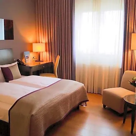 호텔 Wyndham Duisburger Hof