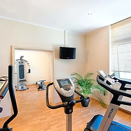 Wyndham Duisburger Hof 호텔 4*