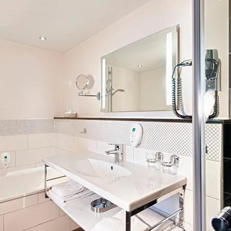 Wyndham Duisburger Hof 4* Duisburg