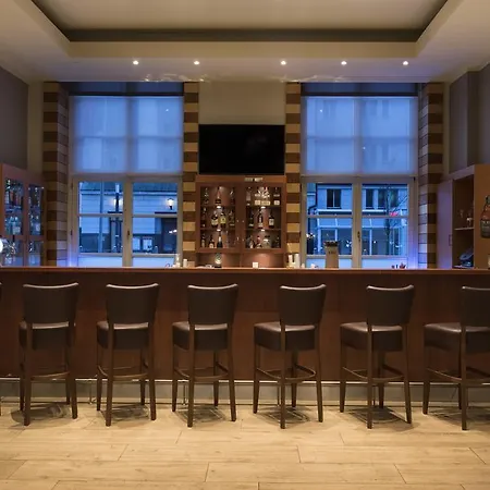 Wyndham Duisburger Hof 4*