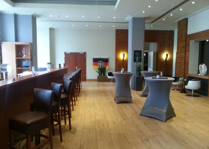 Wyndham Duisburger Hof 4*